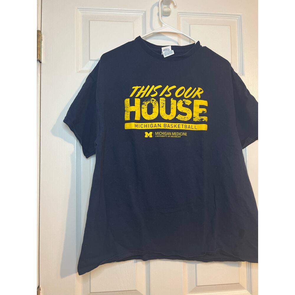 University of Michigan Basketball Shirt Delta Pro Weight This is My House Sz XL
